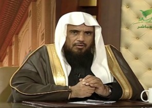 بالفيديو: ماهو حكم تصوير البعض لموتاهم أثناء الغسل .. الخثلان يكشف!