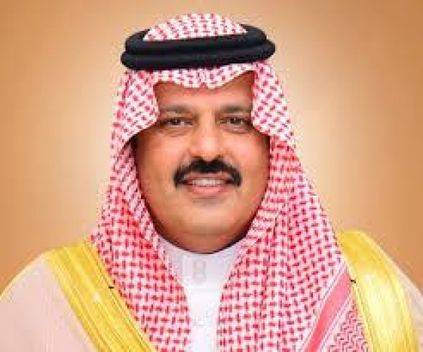 أمير حائل يوجه باستمرار العمل في إدارات وأقسام الإمارة والمحافظات طيلة أيام العيد