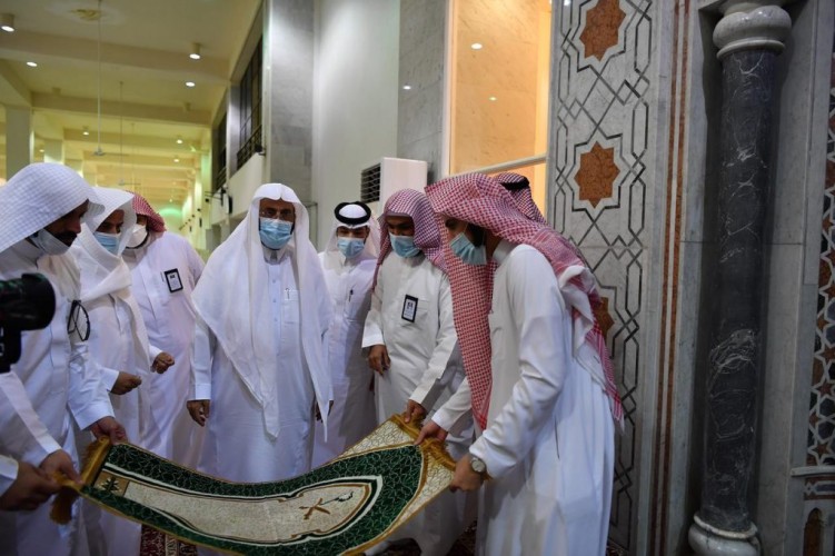 وزير الشؤون الإسلامية يقف على جاهزية مرافق الوزارة بمنطقة المشاعر المقدسة ويطمئن على اكتمال خدماتها قبل وصول الحجاج