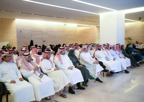 مركز الملك عبدالعزيز للحوار الوطني ينظم اثينية الحوار بعنوان “وطن بلا مخدرات “