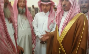 ابن مشيط ينقل تعازي القيادة لذوي شهيد الوطن القحطاني