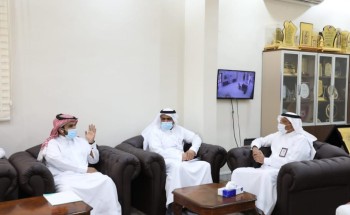 محافظ صامطة يبحث “برنامج رسوم الأراضي البيضاء” مع مدير شؤون الإسكان بمنطقة جازان محافظ صامطة يبحث “برنامج رسوم الأراضي البيضاء” مع مدير شؤون الإسكان بمنطقة جازان