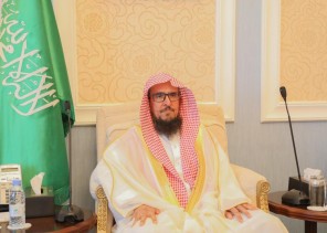 نائب وزير الشؤون الإسلامية ولي العهد يجد كل المحبه والتقدير من المواطن والمقيم نائب وزير الشؤون الإسلامية ولي العهد يجد كل المحبه والتقدير من المواطن والمقيم