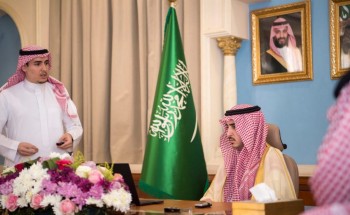سمو أمير الجوف يطلع على أهداف منصة اعتماد الإلكترونية للخدمات المالية الحكومية سمو أمير الجوف يطلع على أهداف منصة اعتماد الإلكترونية للخدمات المالية الحكومية
