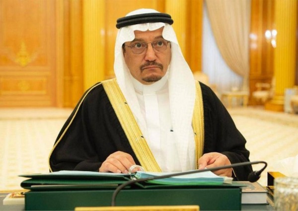 عبر الاتصال عن بُعد .. وزير التعليم يناقش مع مديري الجامعات العملية التعليمية في الجامعات والفصل الصيفي