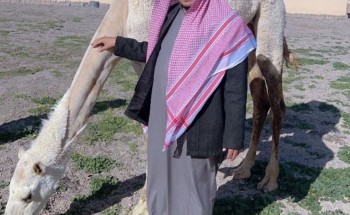 داعم المواهب.. رجل الأعمال «عايد بن عبيد بن خلف » يقدم هدية قيمة للشاعر يوسف الفريدسي تقديراً لإسهاماته داعم المواهب.. رجل الأعمال «عايد بن عبيد بن خلف » يقدم هدية قيمة للشاعر يوسف الفريدسي تقديراً لإسهاماته