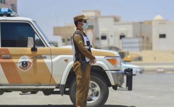 شرطة القصيم: القبض على مواطن أساء لسكان إحدى المناطق ووثق فعلته على مواقع التواصل شرطة القصيم: القبض على مواطن أساء لسكان إحدى المناطق ووثق فعلته على مواقع التواصل