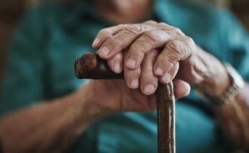 “وقار”: لا تروعوا كبار السن بالأخبار السيئة عن “كورونا” “وقار”: لا تروعوا كبار السن بالأخبار السيئة عن “كورونا”