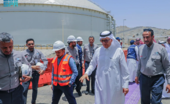 وزير البيئة يقف على جاهزية منظومة المياه والبيئة في مكة لخدمة الحجاج.. ويؤكد: مضاعفة الجهود وزير البيئة يقف على جاهزية منظومة المياه والبيئة في مكة لخدمة الحجاج.. ويؤكد: مضاعفة الجهود