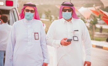 باشراف من مدير عام فرع الهيئة .. الهلال الأحمر بالباحة يشارك  في مبادرة “من أجل صحتنا”