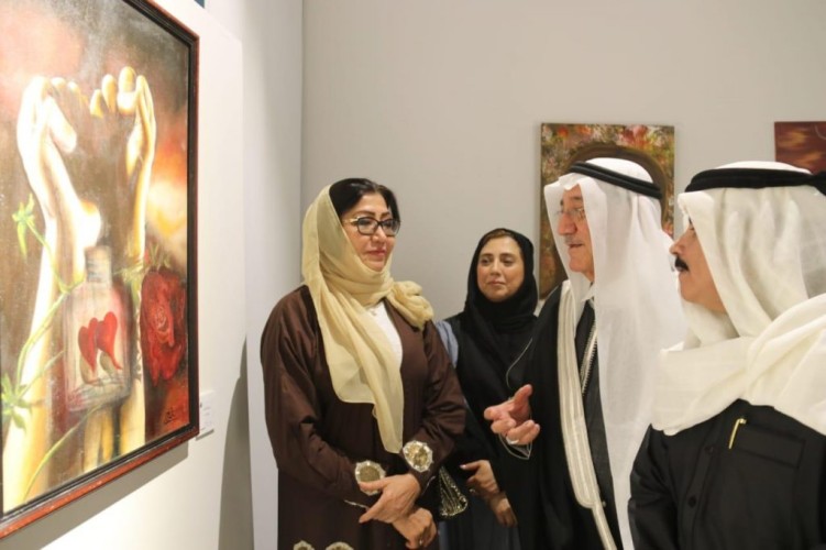 تدشين معرض (نواة الفن ٣٠ يناير) وسط حشد كبير من الفنانين و الإعلامين والسويشال ميديا ومتذوقي الفن