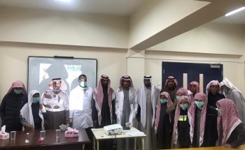 مركز صحي بدع بن خلف يقيم جلسة توعوية عن فيروس “كورونا” بمتوسطة بن كثير مركز صحي بدع بن خلف يقيم جلسة توعوية عن فيروس “كورونا” بمتوسطة بن كثير