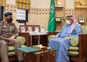 وكيل إمارة الرياض يستقبل مدير الدفاع المدني بالمنطقة وكيل إمارة الرياض يستقبل مدير الدفاع المدني بالمنطقة