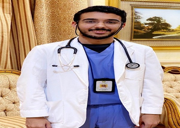 العميد آل سليمان يحتفل بالدكتور فراس العميد آل سليمان يحتفل بالدكتور فراس