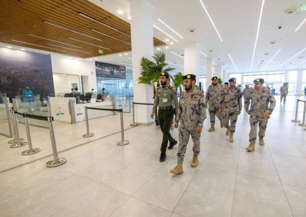 مدير عام حرس الحدود يتفقد القطاعات الشمالية ويشيد بجهود خدمة ضيوف الرحمن مدير عام حرس الحدود يتفقد القطاعات الشمالية ويشيد بجهود خدمة ضيوف الرحمن