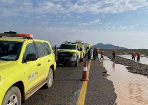 كانوا مع ذويهم في مركبة .. الدفاع المدني: انتشال 3 أطفال غرقوا في وادي “أبو رمث”