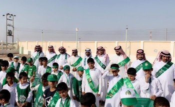 مدرسة ” الدابية ” الابتدائية تحتفي باليوم الوطني 89