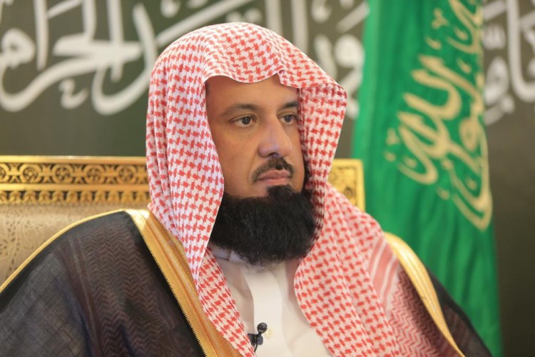 الرئيس العام لهيئة الأمر بالمعروف والنهي عن المنكر يؤكد على التقيد بتطبيق الإجراءات الاحترازية