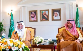 أمير تبوك يرعى توقيع مشاريع بـ2.3 مليار ريال أمير تبوك يرعى توقيع مشاريع بـ2.3 مليار ريال