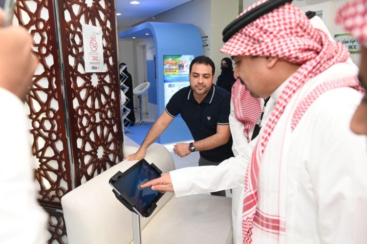 تدشين منصة تثقيفية توعوية بـ 14 مركزا صحيا للرعاية الصحية الأولية بتجمع مكة الصحي
