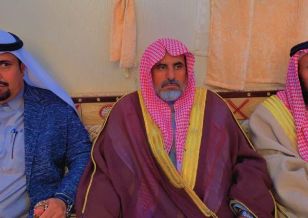 بعد كفاح 40 عاماً .. أبناء معرف قرية أم شعاري يقيمون حفل لـ”الشيخ عبيدالله بن عبيد الشويلعي” بمناسبة تقاعده من شركة أرامكو بعد كفاح 40 عاماً .. أبناء معرف قرية أم شعاري يقيمون حفل لـ”الشيخ عبيدالله بن عبيد الشويلعي” بمناسبة تقاعده من شركة أرامكو