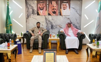 تعليم الطائف يناقش ألية عمل النقل المدرسي في مدارس قاعدة الملك فهد الجوية تعليم الطائف يناقش ألية عمل النقل المدرسي في مدارس قاعدة الملك فهد الجوية