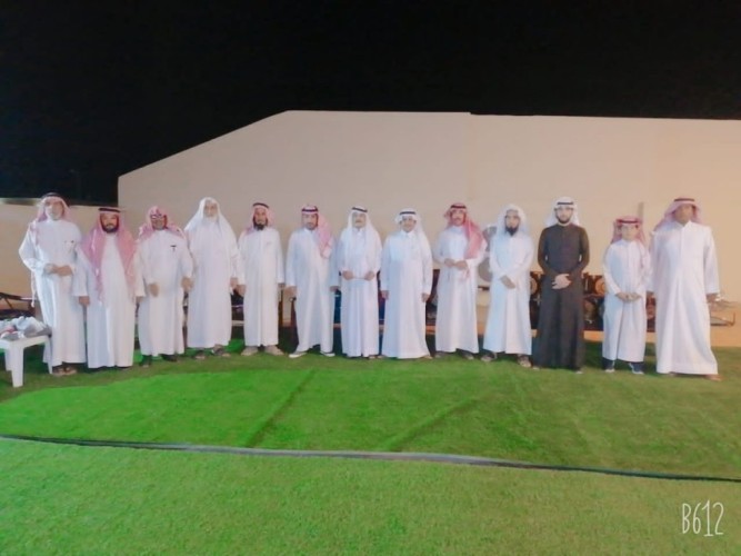 بالفيديو مأدبه تُقام للشيخ بن قعبوب بمناسبة سلامته وصحيفة الشمال تغطي الحدث.