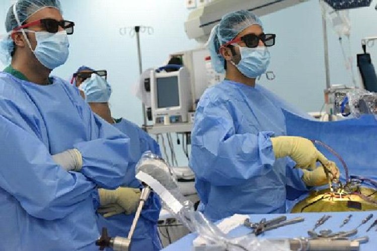 إنجاز طبي جديد لقسم العمود الفقري بمدينة سلطان الطبية العسكرية