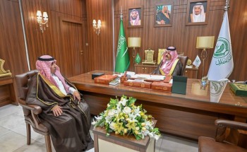 أمير حائل يستقبل مدير عام المطارات الشمالية ومطار حائل الدولي أمير حائل يستقبل مدير عام المطارات الشمالية ومطار حائل الدولي