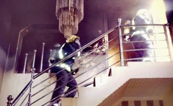 بالصور..حريق في عمارة سكنية يحتجز 3 أشخاص بالمدينة بالصور..حريق في عمارة سكنية يحتجز 3 أشخاص بالمدينة