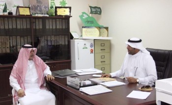 مدير تعليم عنيزة يحتفي بالمعلمين والمعلمات في يومهم العالمي.. ويثمن دورهم المحوري في بناء المستقبل مدير تعليم عنيزة يحتفي بالمعلمين والمعلمات في يومهم العالمي.. ويثمن دورهم المحوري في بناء المستقبل