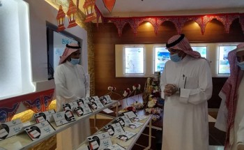 ضمن حملة يداً بيد .. محافظ أملج يشهد مبادرة “فرحة عيد” بجمعية البر ضمن حملة يداً بيد .. محافظ أملج يشهد مبادرة “فرحة عيد” بجمعية البر