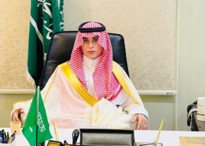 رئيس مركز عمود يتقدم المصلين ويستقبل المهنئين بعيد الفطر المبارك لهذا العام 1444هـ رئيس مركز عمود يتقدم المصلين ويستقبل المهنئين بعيد الفطر المبارك لهذا العام 1444هـ