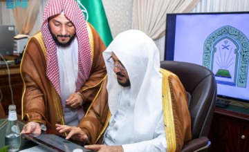 وزير الشؤون الإسلامية يطلق برامج التوعية والإرشاد لعام 1447هـ وخطة أعمال موسم العمرة بالمدينة المنورة