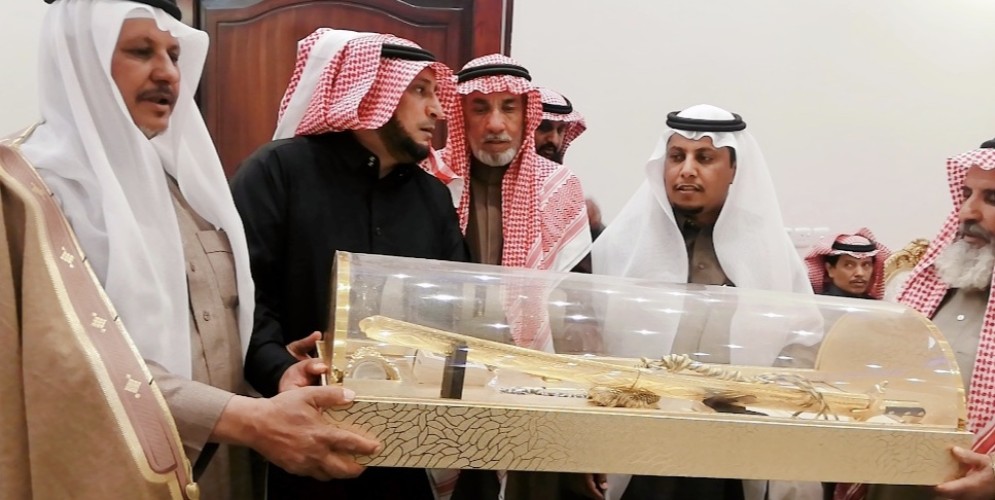 زيارة خاصة من الوجهاء والشعراء لـ”ديوان الإعلامي صالح الصويان” بقرية العرادية