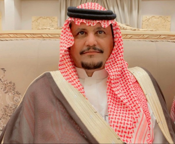 سمو الأمير “مشعل بن محمد بن عبدالعزيز” يقدم برقية تهنئة إلى رجل الأعمال “عايد بن عبيد الشويلعي” بمناسبة زواج أبنائه