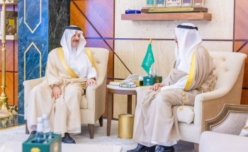 أمير الشرقية يستقبل رئيس جامعة الإمام عبدالرحمن بن فيصل بمناسبة انتهاء تكليفه أمير الشرقية يستقبل رئيس جامعة الإمام عبدالرحمن بن فيصل بمناسبة انتهاء تكليفه