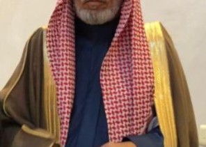 الشيخ قعيد بن قعبوب يكرم الأعلاميين المميزين تجاه وطنهم الشيخ قعيد بن قعبوب يكرم الأعلاميين المميزين تجاه وطنهم