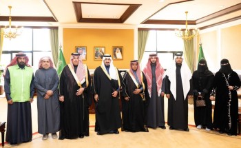 نائب أمير تبوك يطلق حملة نثر البذور في مراعي المنطقة