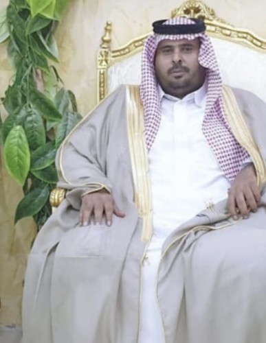 رجل الأعمال “عوض بن سعد المظيبري” يهنئ خادم الحرمين وولي العهد بمناسبة عيد الفطر