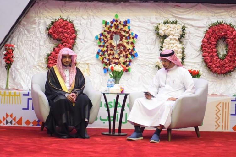 الشيخ المغامسي يلقى الضوء على بعض الوقفات من حياة المعلم الأول بديوانية تعليم صبيا
