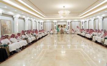 سمو أمير منطقة الجوف يستقبل المهنئين بمناسبة عيد الفطر المبارك من منسوبي الإمارة