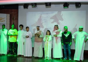 آل صبيح والدحلان يدشنان مسرح جمعية الثقافة والفنون بجدة آل صبيح والدحلان يدشنان مسرح جمعية الثقافة والفنون بجدة